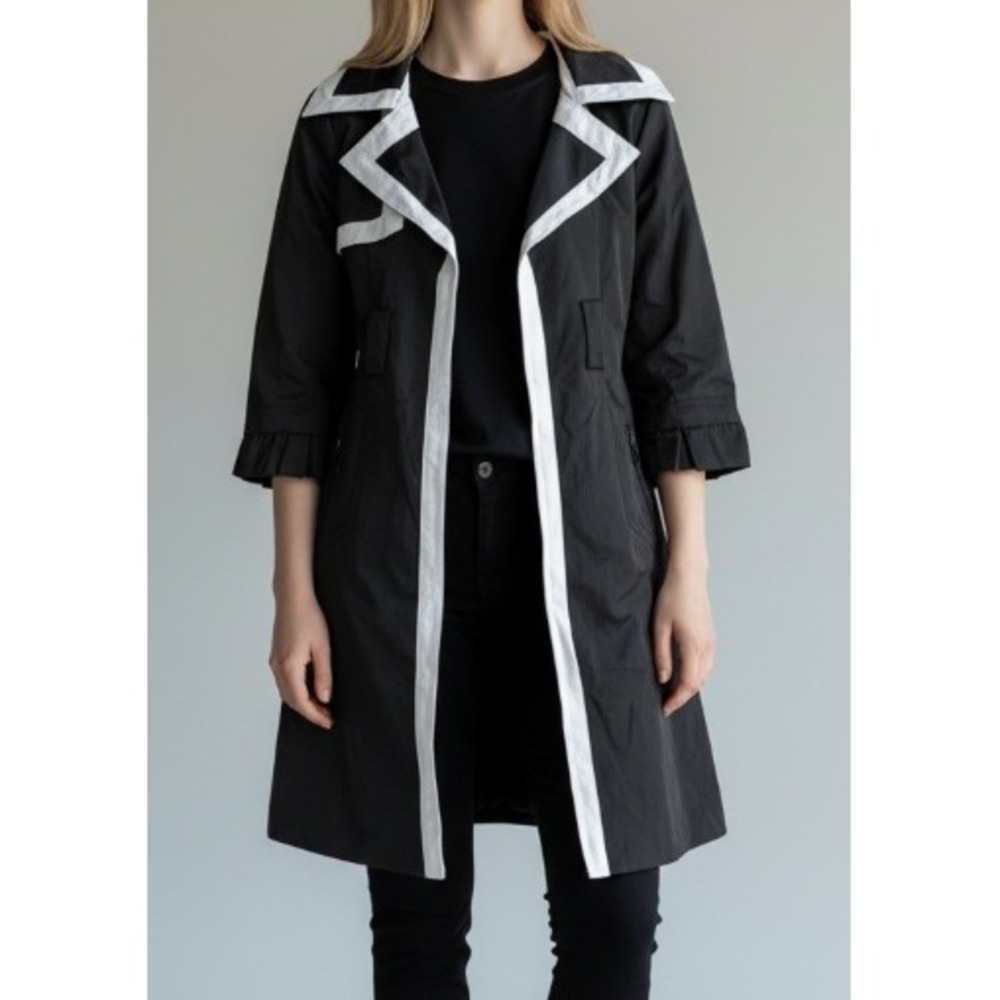 bebe Trench Coat Women's Size S Colorblock Zip Black White 3/4 Sleeve Casual